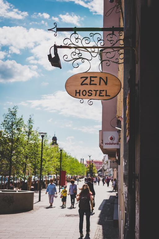 Zen Hostel Cluj-Napoca Extérieur photo
