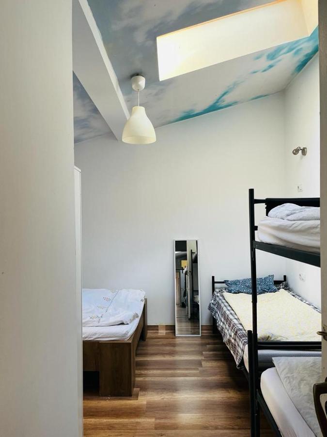 Zen Hostel Cluj-Napoca Extérieur photo
