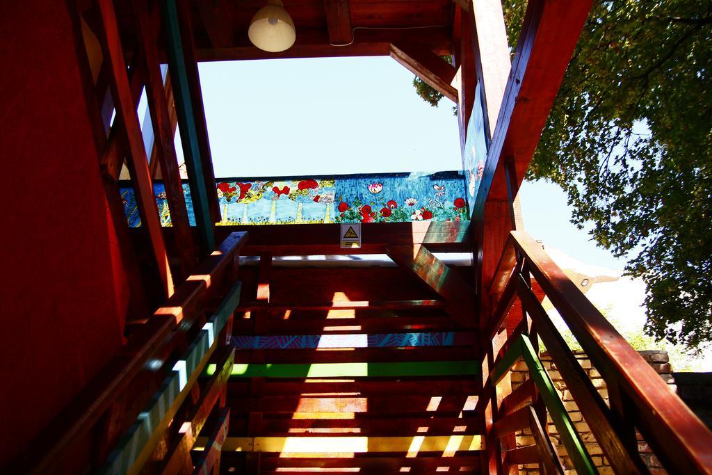 Zen Hostel Cluj-Napoca Extérieur photo