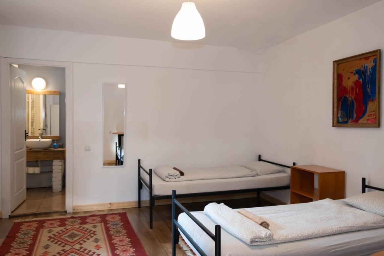 Zen Hostel Cluj-Napoca Extérieur photo